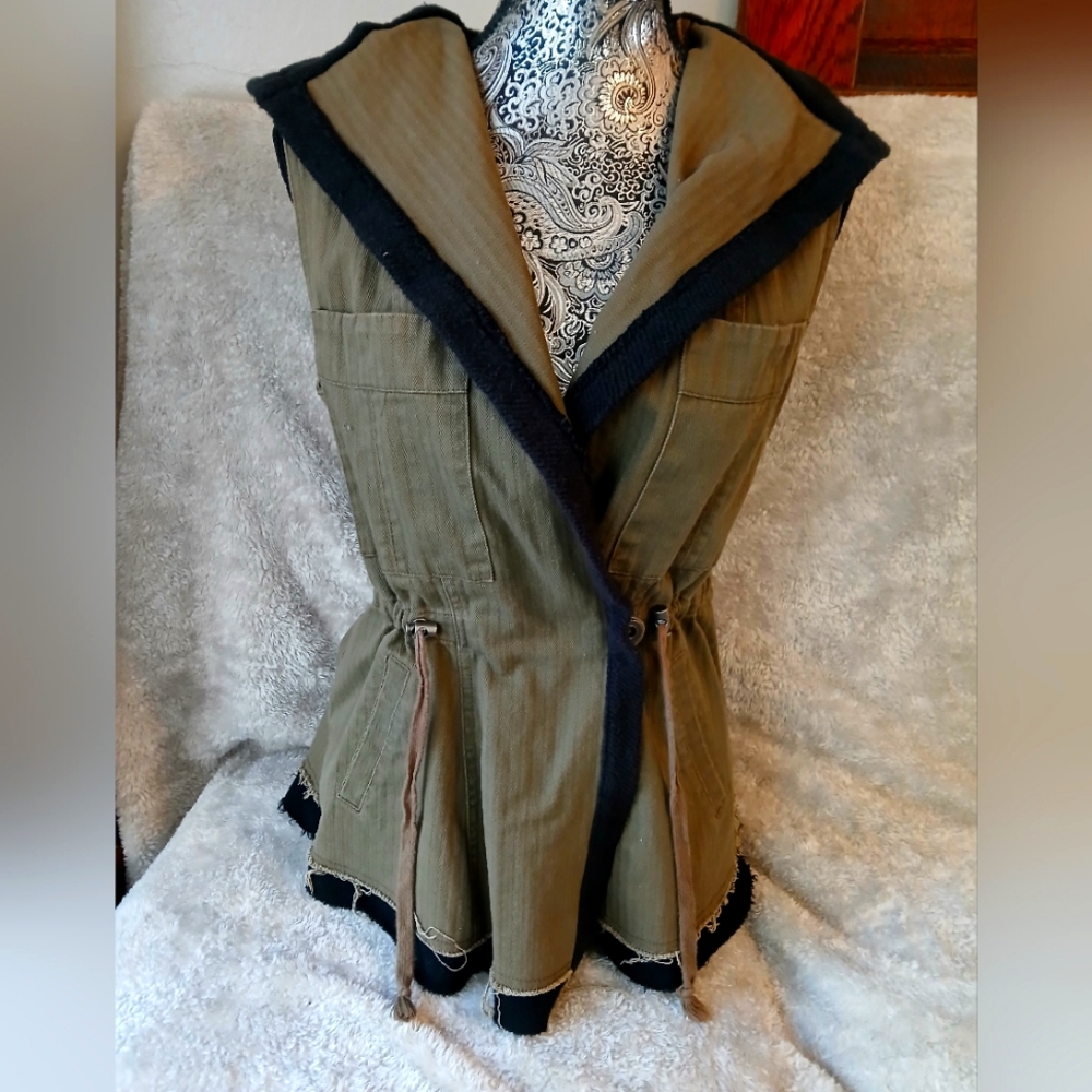 Stylish Olive Green Hooded Vest from BKE